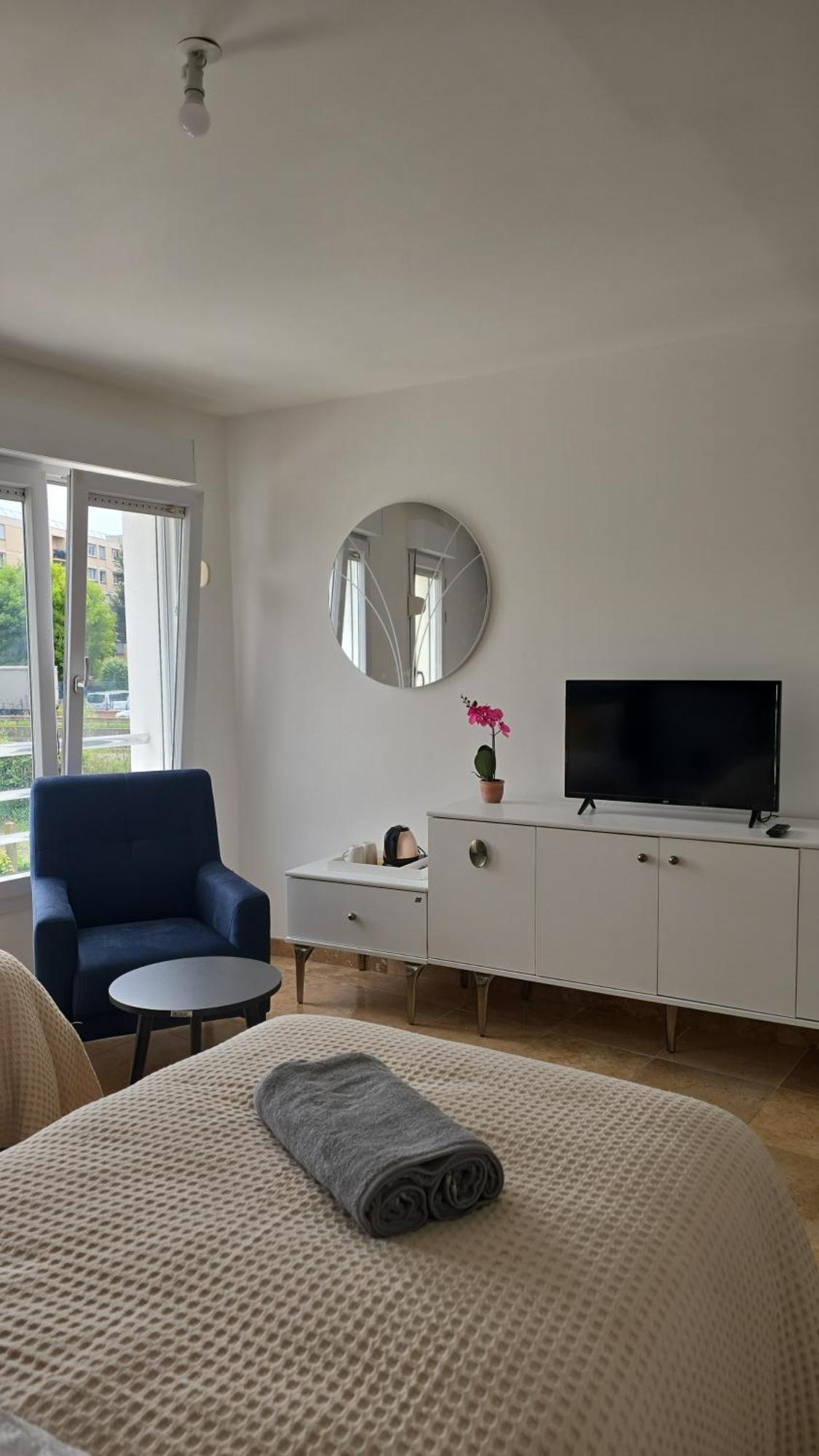 Appart'City Village Trappes Extérieur photo